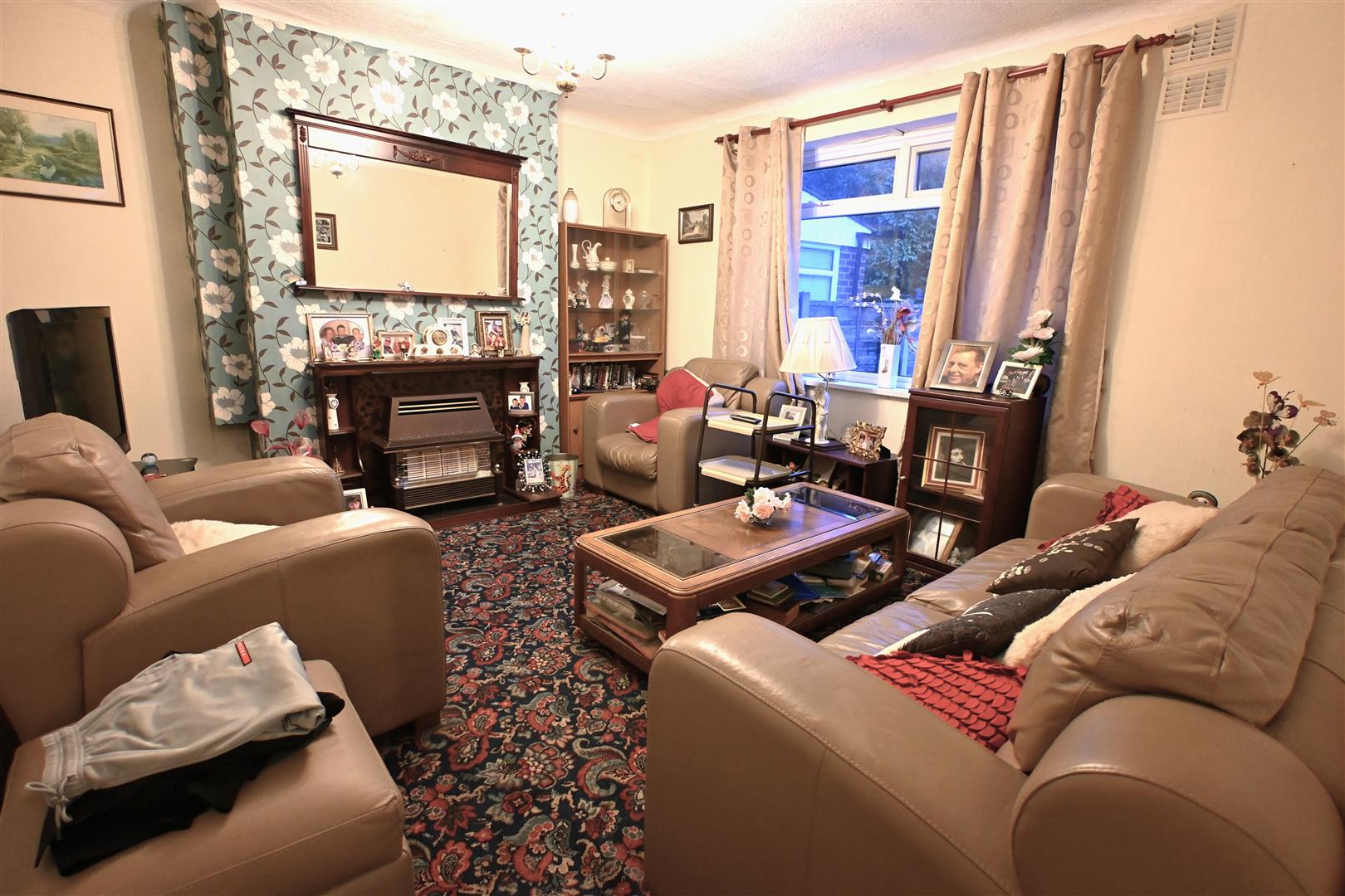 Property Details Charlesworth Estates